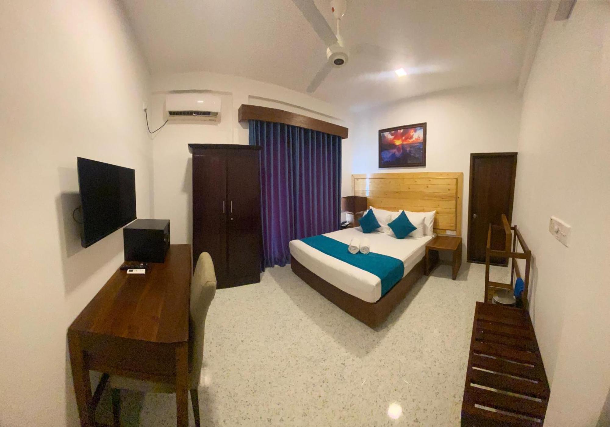 Trinco Beach Resort Trincomalee Eksteriør billede