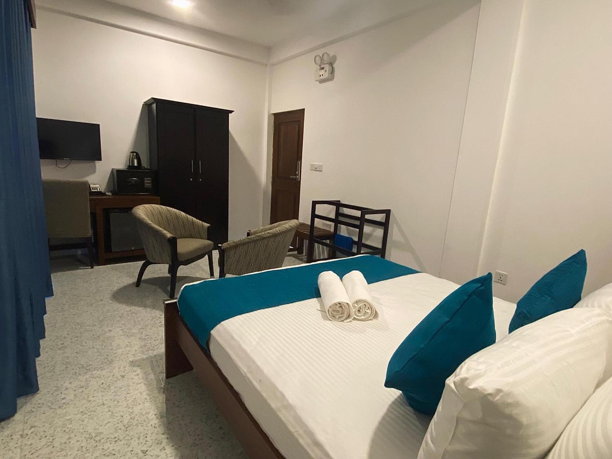 Trinco Beach Resort Trincomalee Eksteriør billede