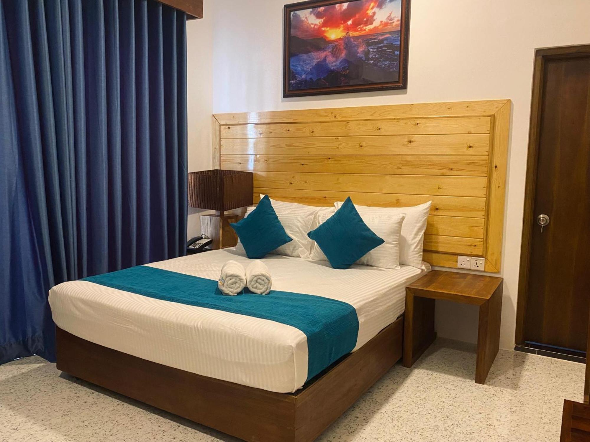 Trinco Beach Resort Trincomalee Eksteriør billede